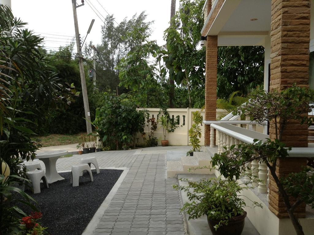 Wattana Bungalow Nai Yang Exterior photo
